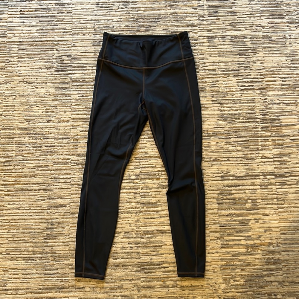 Athleta 7/8 Elation Tight Legging